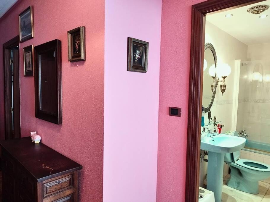 Castro-Urdiales Apartamento 3 Minutos De La Playa كاسترو أورديالس المظهر الخارجي الصورة
