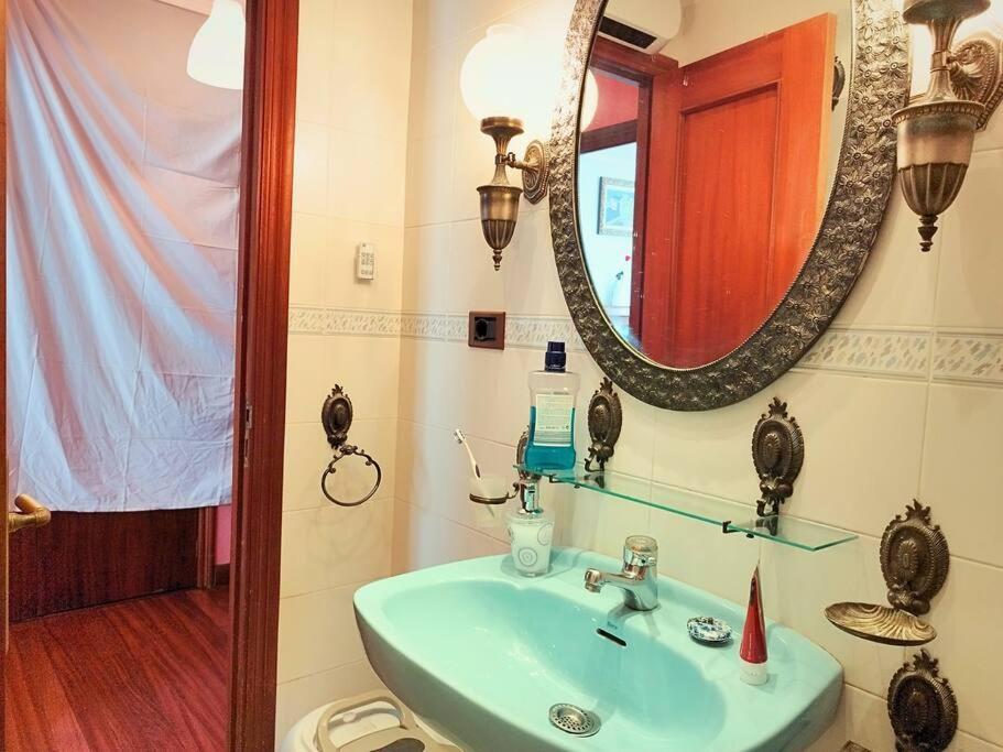 Castro-Urdiales Apartamento 3 Minutos De La Playa كاسترو أورديالس المظهر الخارجي الصورة