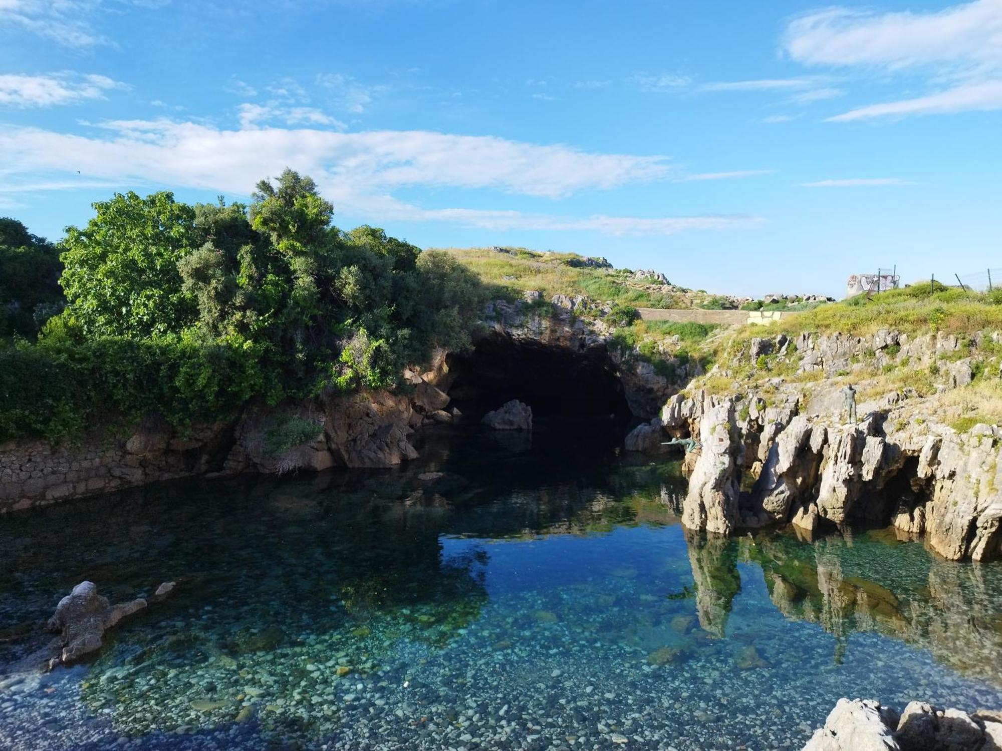 Castro-Urdiales Apartamento 3 Minutos De La Playa كاسترو أورديالس المظهر الخارجي الصورة