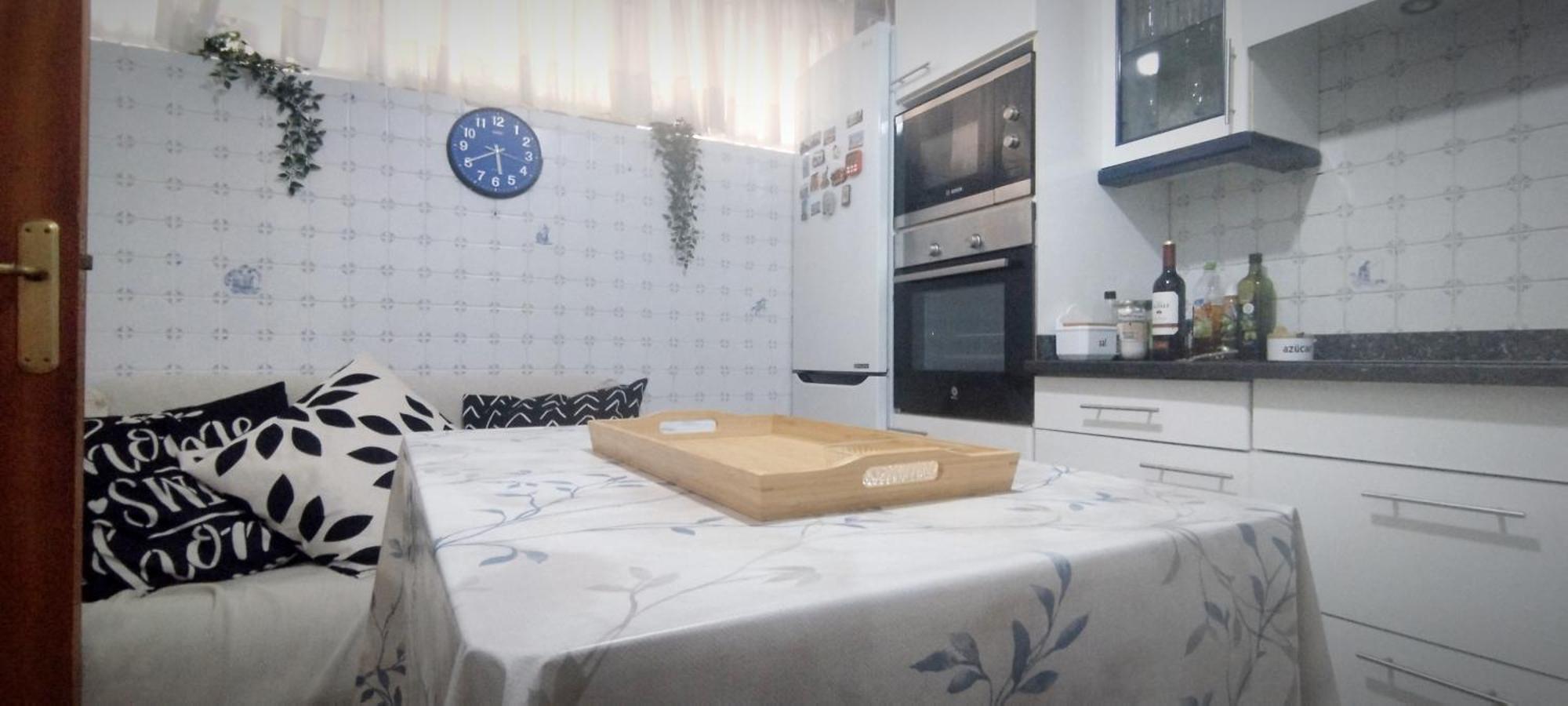 Castro-Urdiales Apartamento 3 Minutos De La Playa كاسترو أورديالس الغرفة الصورة